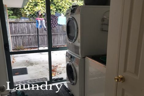 Photo of property in 6 Warner Place, Heathcote Valley, Christchurch, 8022