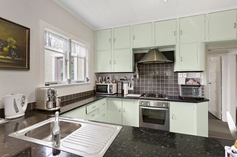 Photo of property in 51 Anzac Road, Morningside, Whangarei, 0110