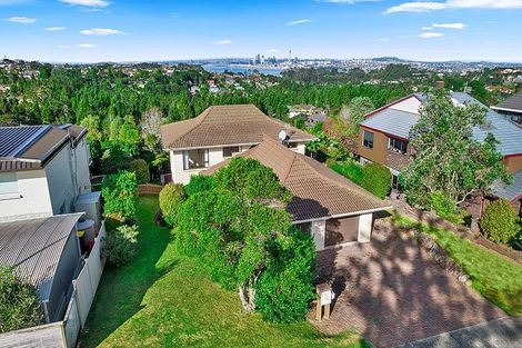 Photo of property in 38 Balmain Road, Chatswood, Auckland, 0626