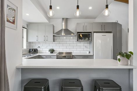 Photo of property in 22 Browning Street, Leamington, Cambridge, 3432