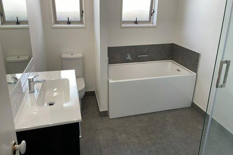 Photo of property in 2/10 Baretta Street, Somerfield, Christchurch, 8024