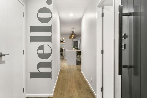 Photo of property in 1 Grenache Way, Kumeu, 0810