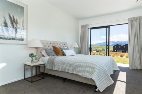 Photo of property in 9 Mcadam Drive, Jacks Point, Queenstown, 9371