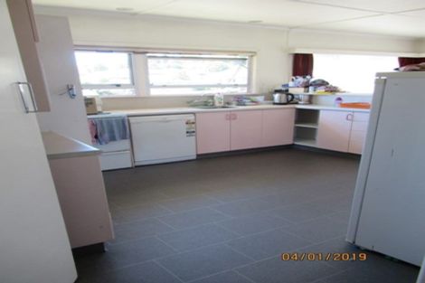 Photo of property in 122 Waimea Road, Nelson South, Nelson, 7010