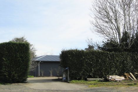 Photo of property in 74 Welsh Road, Winton, 9720