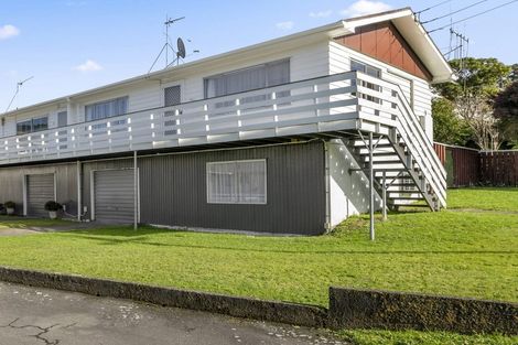 Photo of property in 4/1 Proctor Lane, Tawa, Wellington, 5028