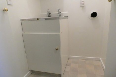 Photo of property in 2/27 Darvel Street, Riccarton, Christchurch, 8011