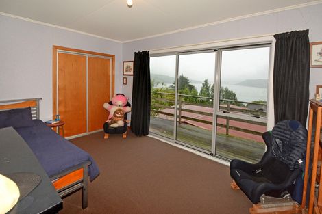 Photo of property in 32 Gorman Street, Macandrew Bay, Dunedin, 9014