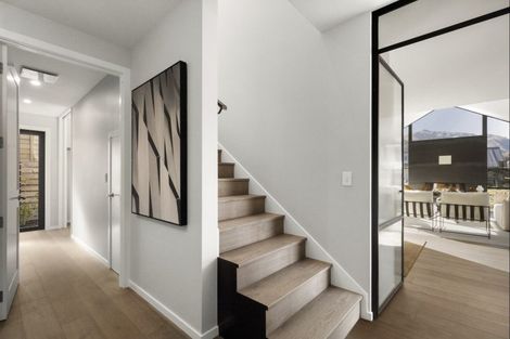 Photo of property in 9b Caernarvon Street, Arrowtown, 9302