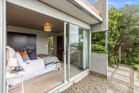 Photo of property in 124 Townsend Road, Miramar, Wellington, 6022