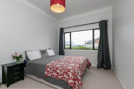 Photo of property in 34 Fitzroy Road, Bluff Hill, Napier, 4110