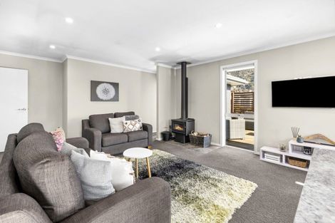 Photo of property in 35 Sherwin Avenue, Albert Town, Wanaka, 9305