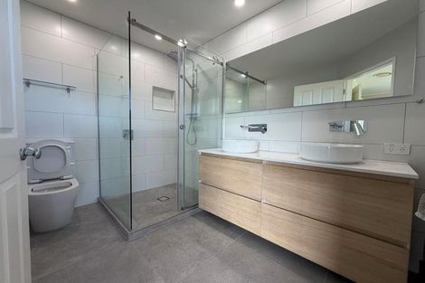 Photo of property in 175 Redoubt Road, Flat Bush, Auckland, 2019