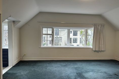 Photo of property in 298 The Terrace, Te Aro, Wellington, 6011