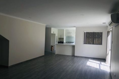 Photo of property in 77a Puhinui Road, Papatoetoe, Auckland, 2104