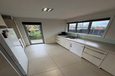 Photo of property in 21 Holmwood Road, Merivale, Christchurch, 8014