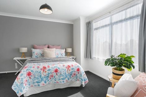 Photo of property in 52 Byron Street, Leamington, Cambridge, 3432