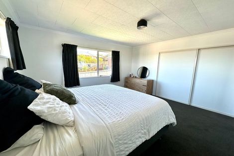Photo of property in 17 Moir Street, Balclutha, 9230