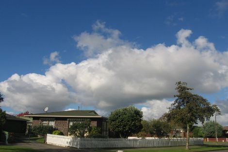 Photo of property in 27 Amberley Avenue, Westbrook, Palmerston North, 4412