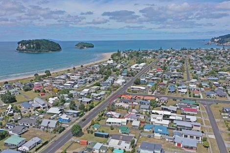 Photo of property in 223a Ocean Road, Whangamata, 3620