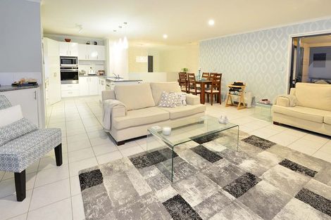Photo of property in 50 Nautilus Drive, Gulf Harbour, Whangaparaoa, 0930