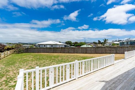 Photo of property in 25 Norfolk Drive, Mangawhai Heads, Mangawhai, 0505