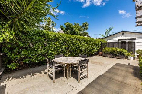 Photo of property in 23a Te Aute Road, Havelock North, 4130