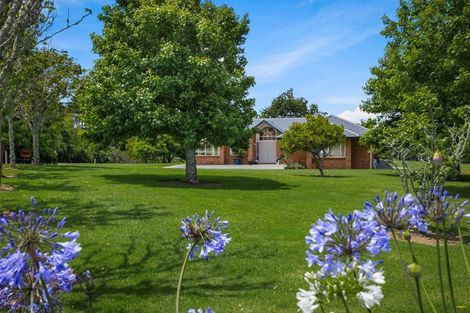 Photo of property in 336 Old North Road, Kumeu, 0892