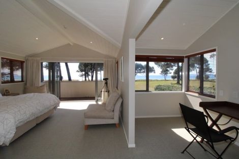 Photo of property in 800 Matarangi Drive, Matarangi, Whitianga, 3592