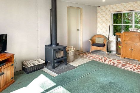 Photo of property in 11 Arthur Road, Owaka, 9585