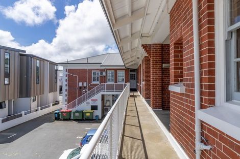 Photo of property in Fire Station Apartments, 54 Northland Road, Northland, Wellington, 6012