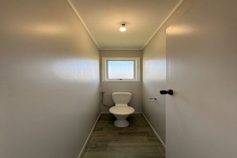 Photo of property in 27 Blake Street, Waitara, 4320