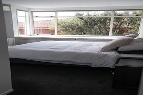 Photo of property in 1/2 Ocean View Road, Milford, Auckland, 0620