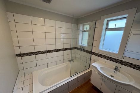 Photo of property in 15 Maryhill Avenue, Hoon Hay, Christchurch, 8025