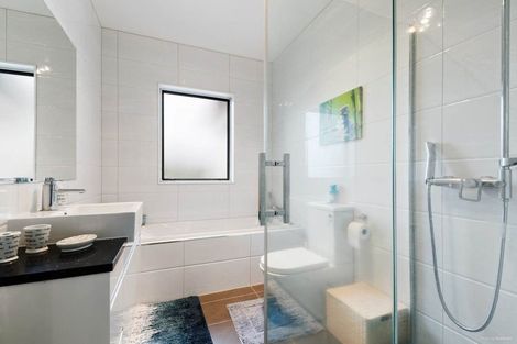 Photo of property in 43 Castlederg Drive, Flat Bush, Auckland, 2019