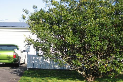 Photo of property in 2/111 Old Wairoa Road, Papakura, 2110