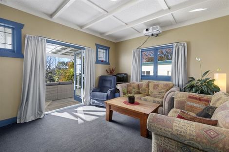 Photo of property in 12 Wade Place, Welcome Bay, Tauranga, 3175