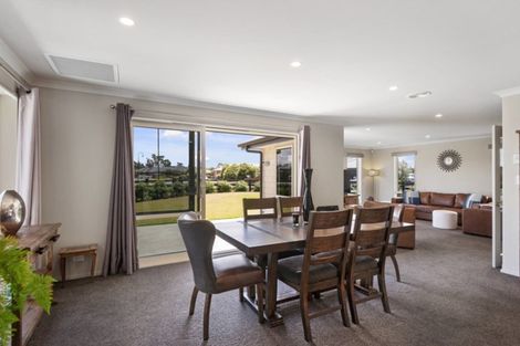 Photo of property in 2 Binyon Place, Rolleston, 7614