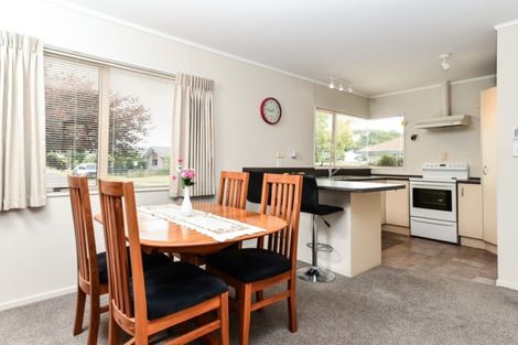 Photo of property in 17 Drake Place, Fairview Downs, Hamilton, 3214