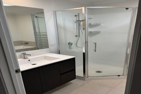 Photo of property in 13/1 Scott Road, Hobsonville, Auckland, 0616