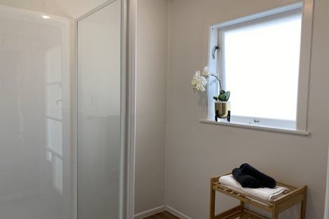 Photo of property in 4 Keats Place, Blockhouse Bay, Auckland, 0600