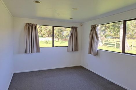 Photo of property in 475 State Highway 16, Kumeu, 0892