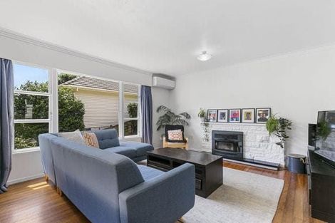 Photo of property in 8 Anthony Street, Tawa, Wellington, 5028