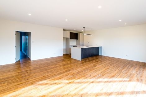 Photo of property in 59 Hayfield Way, Karaka, Papakura, 2113