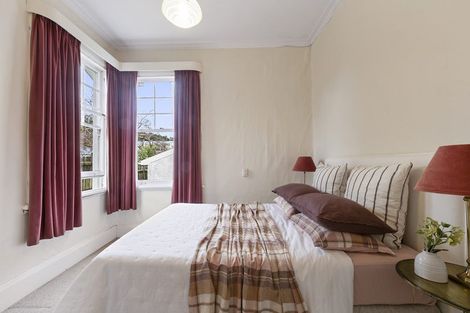 Photo of property in 17 Barrett Street, Westown, New Plymouth, 4310