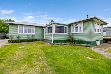 Photo of property in 10 Atkins Street, Patutahi, Gisborne, 4072