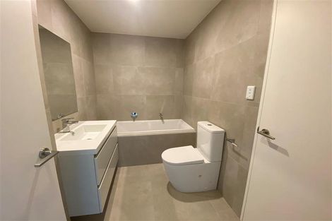 Photo of property in 8 Mahalo Avenue, Wiri, Auckland, 2104