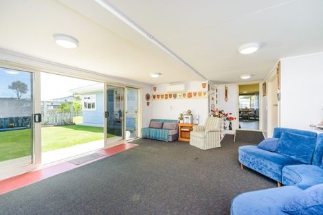 Photo of property in 24 Dundas Road, Sanson, 4817