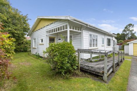 Photo of property in 22 Olivia Street, Stratford, 4332