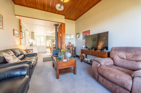 Photo of property in 106 Mckenzie Street, Geraldine, 7930